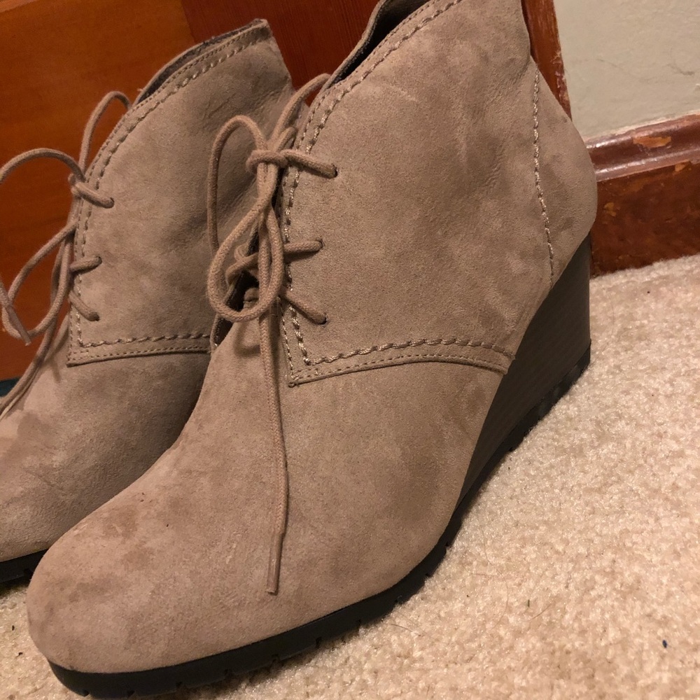 Wedged booties